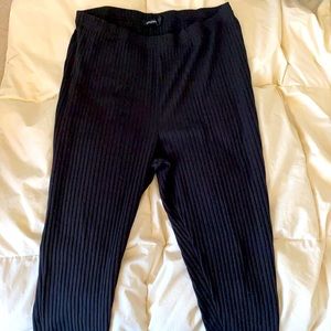 Women’s XL black leggings from BOOHOO - size 14